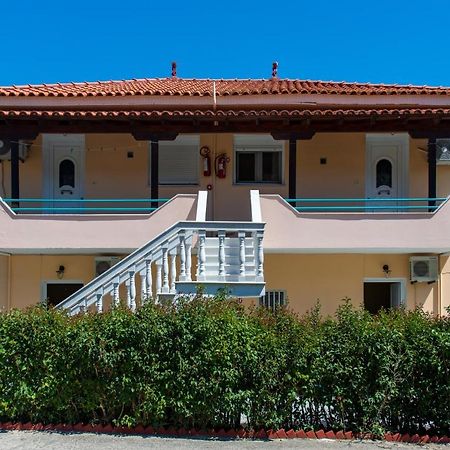 Agali Beach Pansion Marmaron  Екстер'єр фото