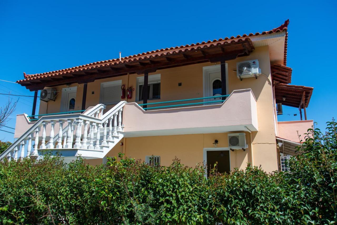 Agali Beach Pansion Marmaron  Екстер'єр фото