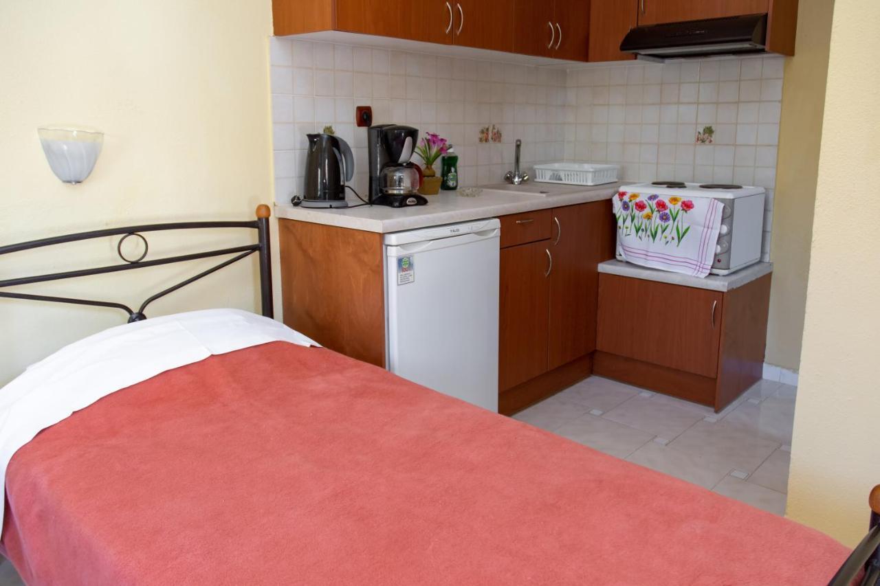 Agali Beach Pansion Marmaron  Екстер'єр фото