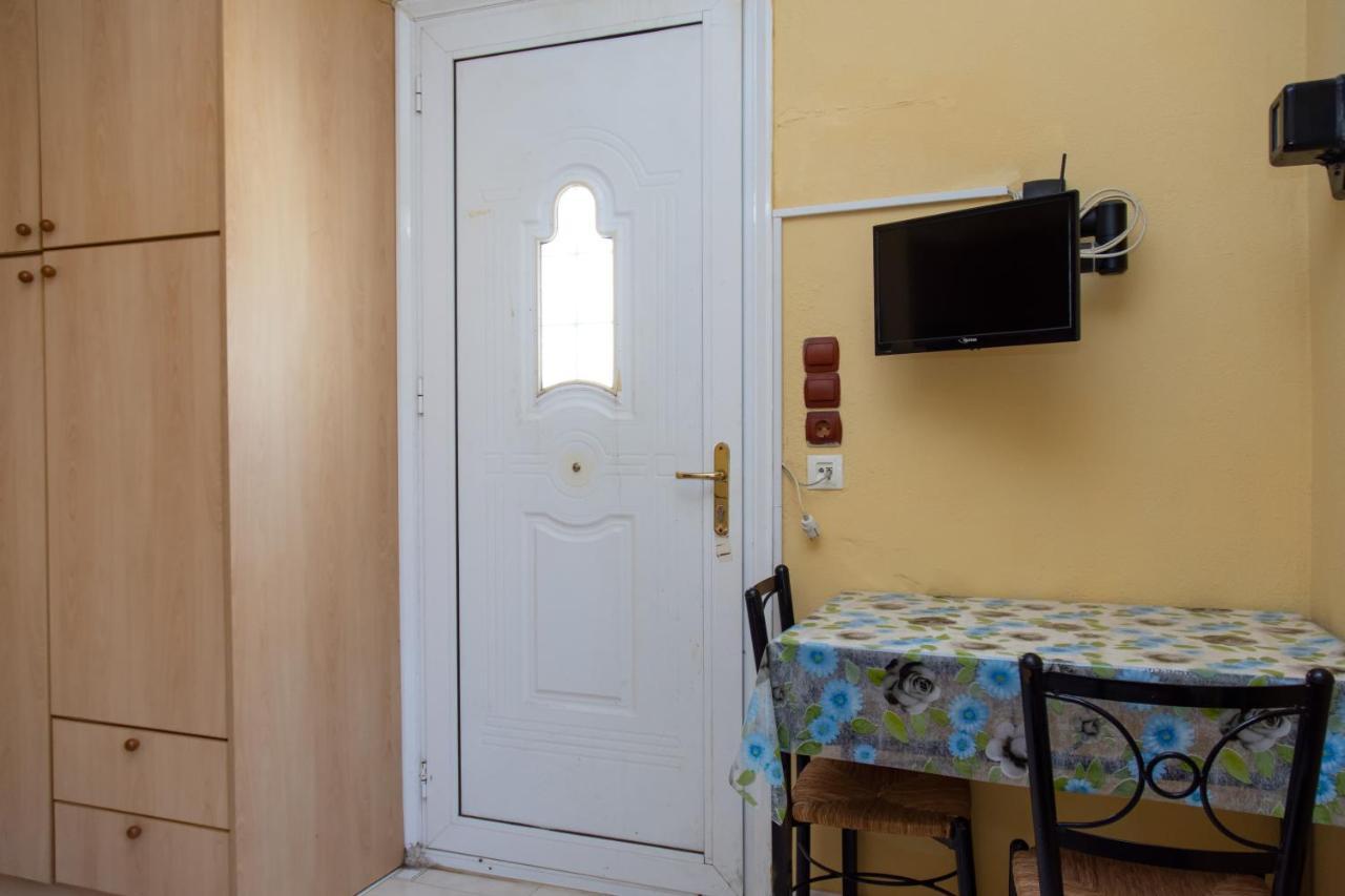 Agali Beach Pansion Marmaron  Екстер'єр фото