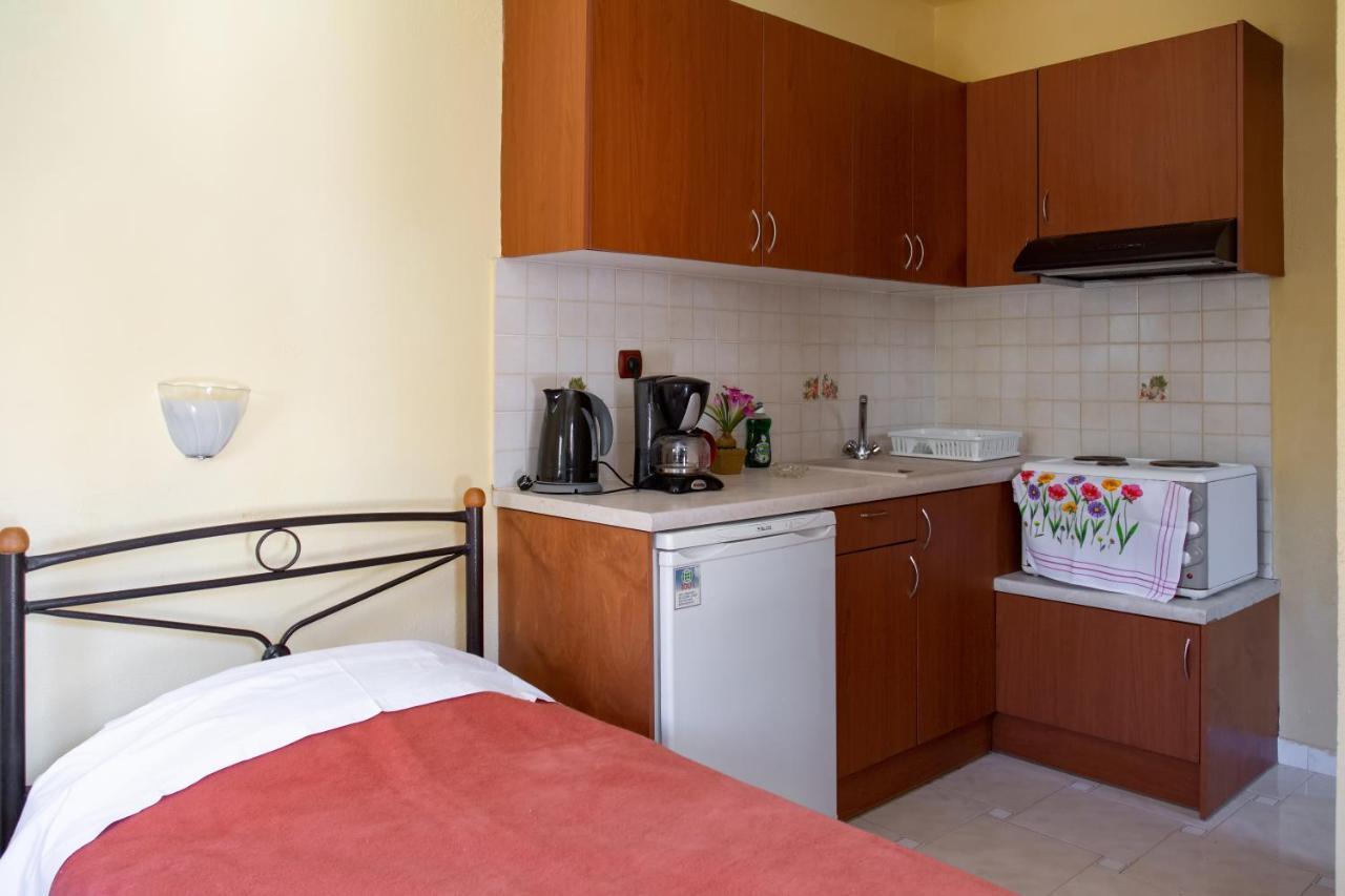 Agali Beach Pansion Marmaron  Екстер'єр фото