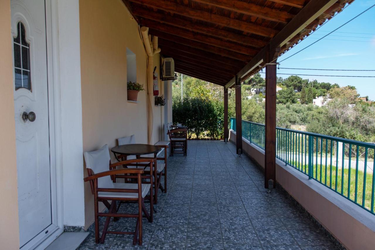 Agali Beach Pansion Marmaron  Екстер'єр фото