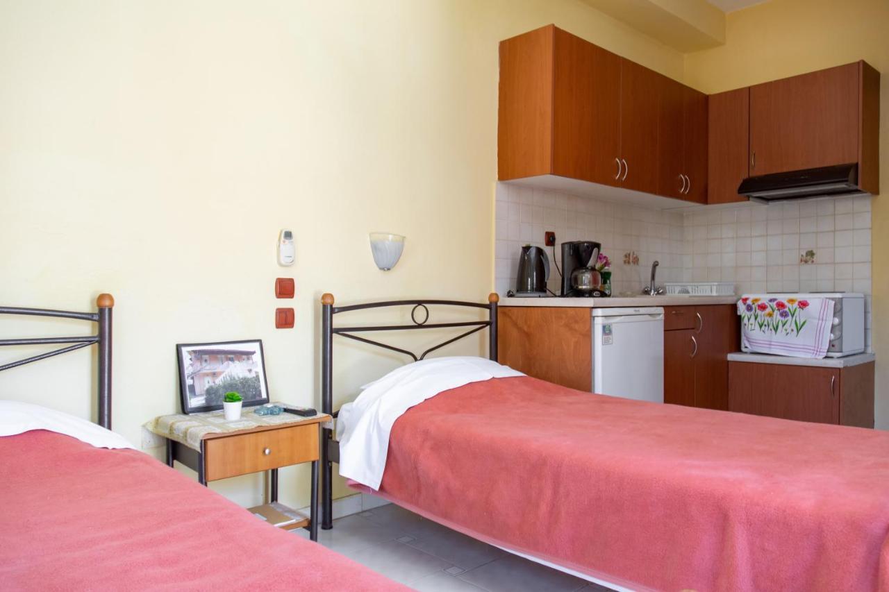 Agali Beach Pansion Marmaron  Екстер'єр фото
