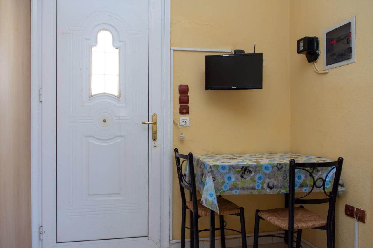Agali Beach Pansion Marmaron  Екстер'єр фото