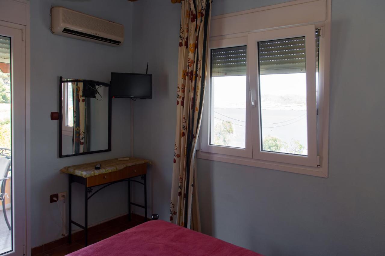 Agali Beach Pansion Marmaron  Екстер'єр фото
