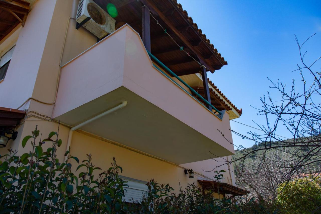 Agali Beach Pansion Marmaron  Екстер'єр фото