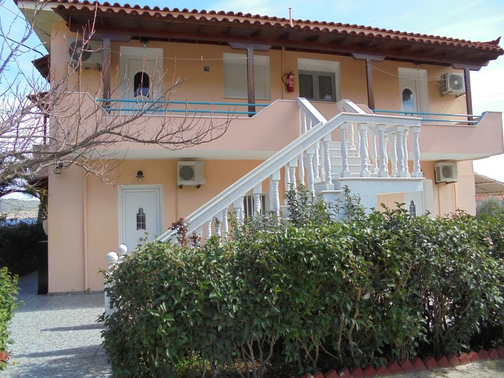 Agali Beach Pansion Marmaron  Екстер'єр фото